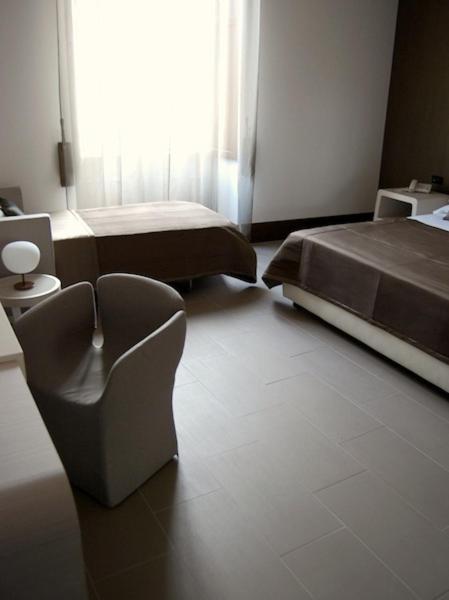 Hotel Palazzo Fortunato SantʼAgata di Militello Habitación foto